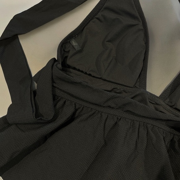 J. CREW - Swim Halter Peplum Tankini In Pique Black - Picture 5 of 10